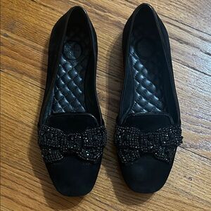 🎀Tory Burch Black Soft Suede Beaded Bow Flats